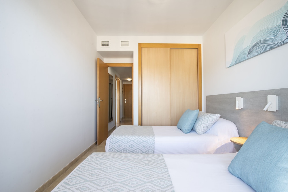 Pierre & Vacances Benidorm Horizon — Hotel rooms in Benidorm, Valencian Community
