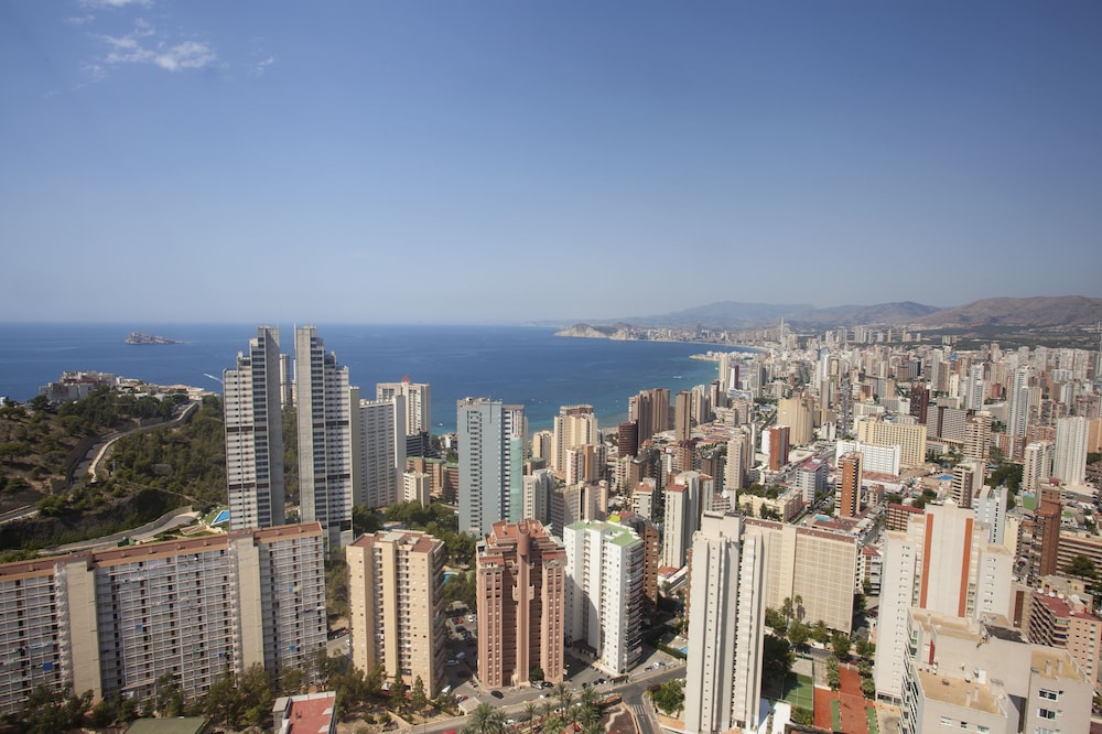 Pierre & Vacances Benidorm Horizon — Attractions in the area in Benidorm, Valencian Community