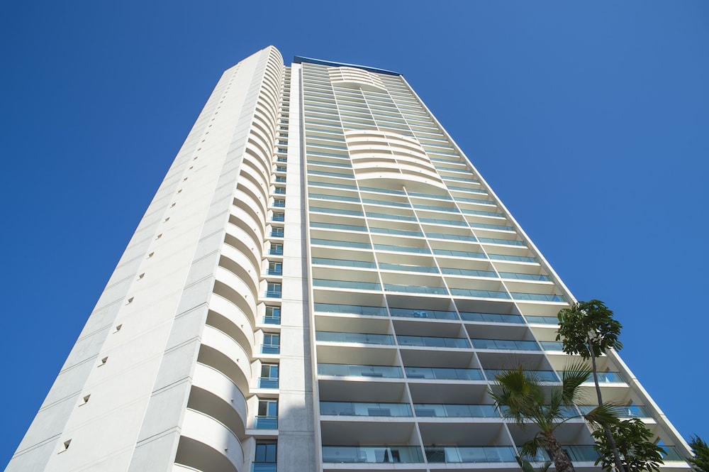 Pierre & Vacances Benidorm Horizon — Hotel building in Benidorm, Valencian Community