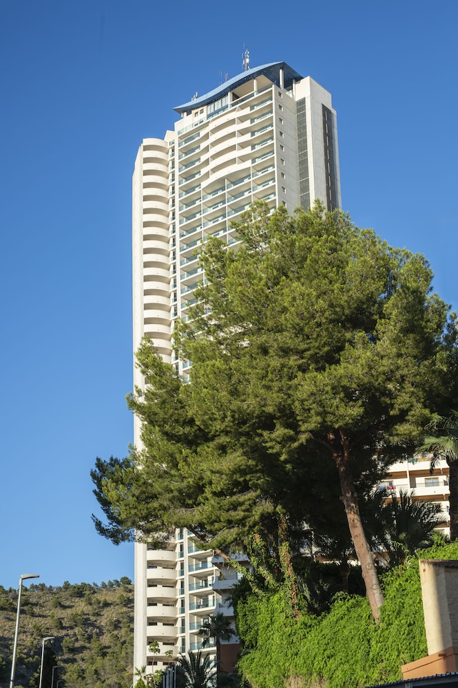 Pierre & Vacances Benidorm Horizon — Hotel building in Benidorm, Valencian Community