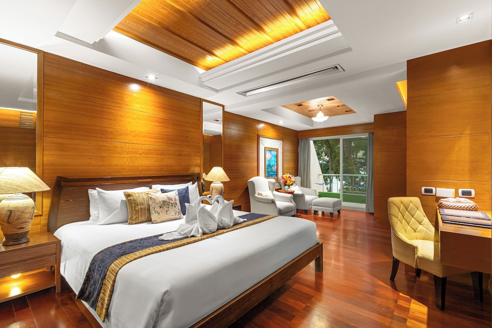 Royal Cliff Beach Terrace Hotel Pattaya — Hotel rooms in Pattaya, Chonburi