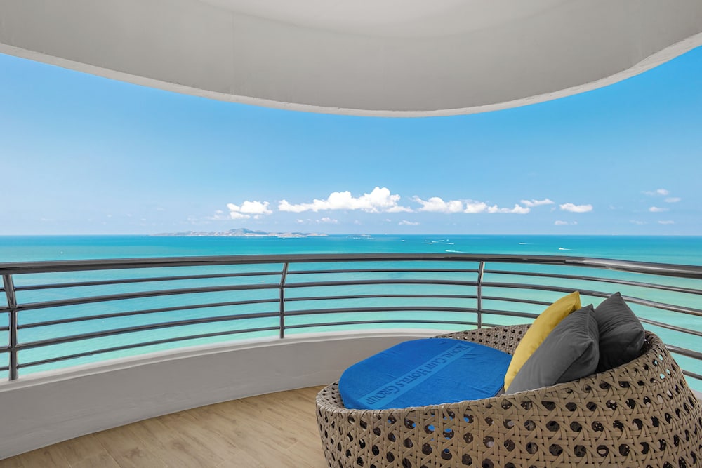 Royal Cliff Grand Hotel Pattaya — Hotel rooms in Pattaya, Chonburi