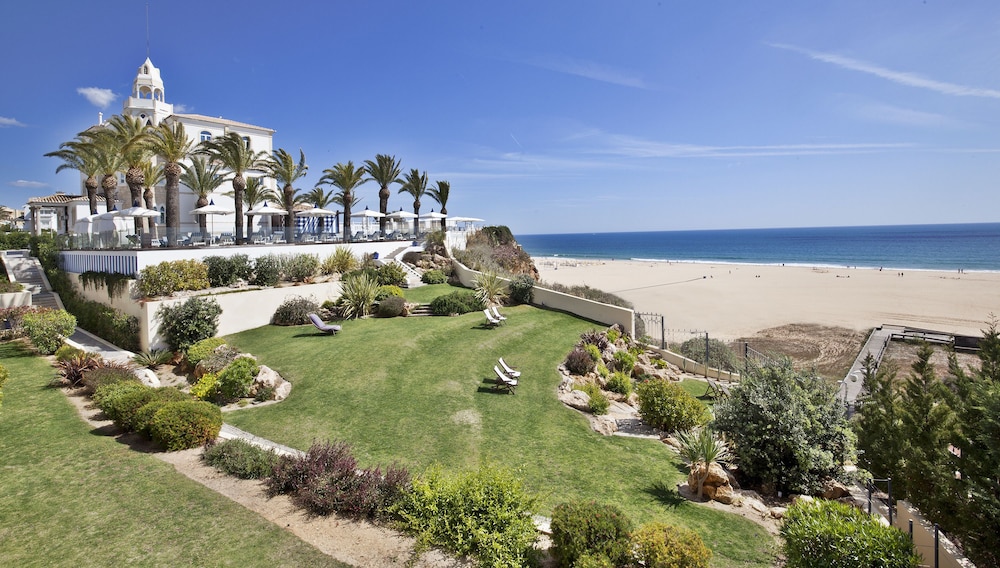 Bela Vista Hotel & SPA - Relais & Châteaux — Beach in Portimão, Faro