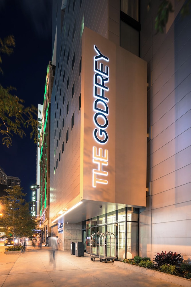 The Godfrey Hotel Chicago — Hotel building in Chicago, Illinois