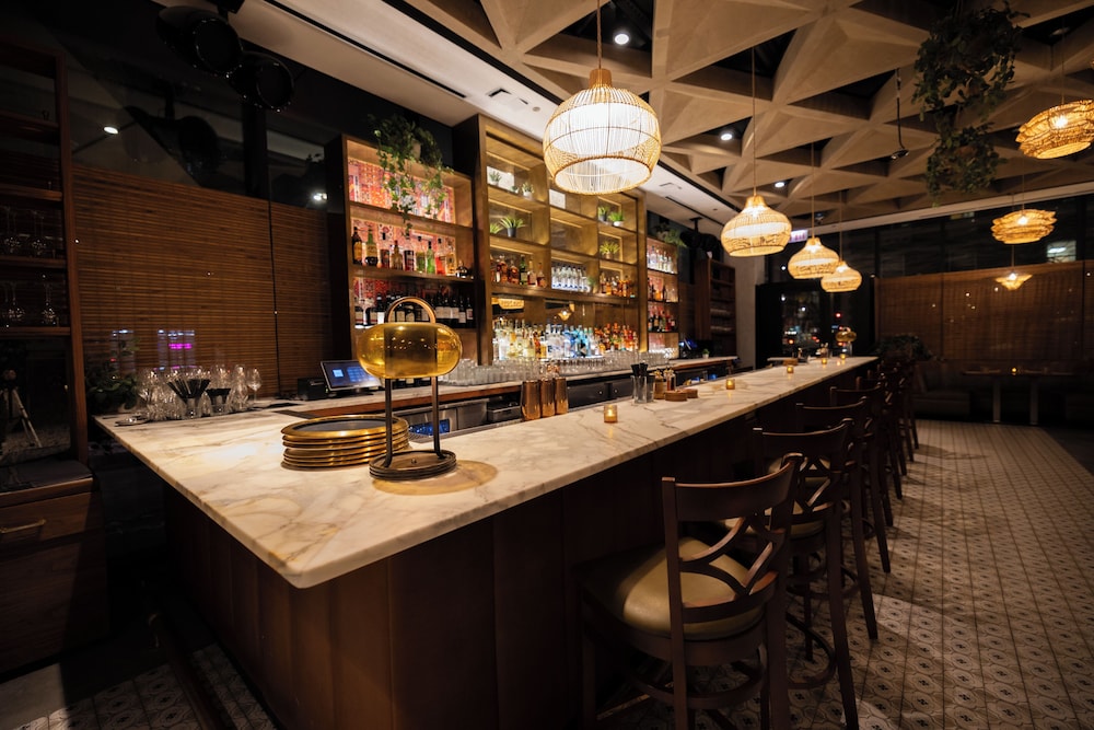 The Godfrey Hotel Chicago — Restaurant & bars in Chicago, Illinois