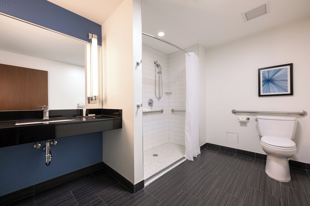 The Godfrey Hotel Chicago — Hotel rooms in Chicago, Illinois