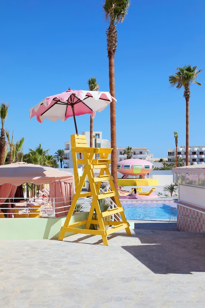 Los Felices Ibiza — Beach in San Antonio, Balearic Islands