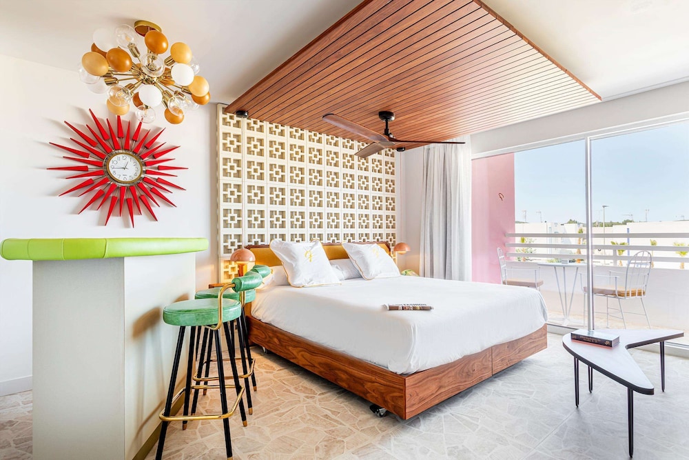 Los Felices Ibiza — Hotel rooms in San Antonio, Balearic Islands