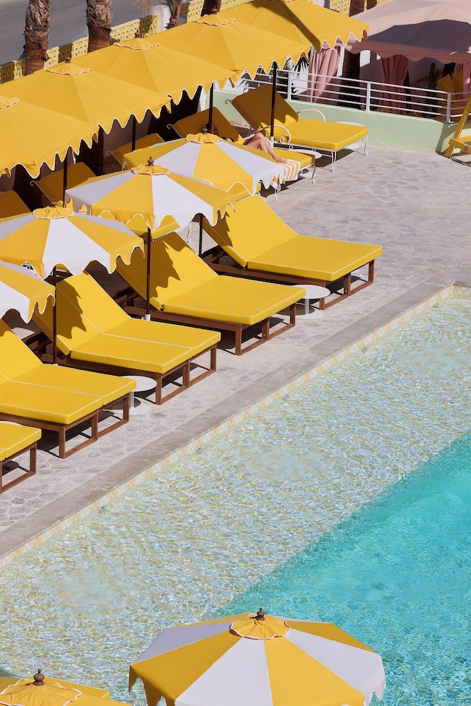 Los Felices Ibiza — Beach in San Antonio, Balearic Islands