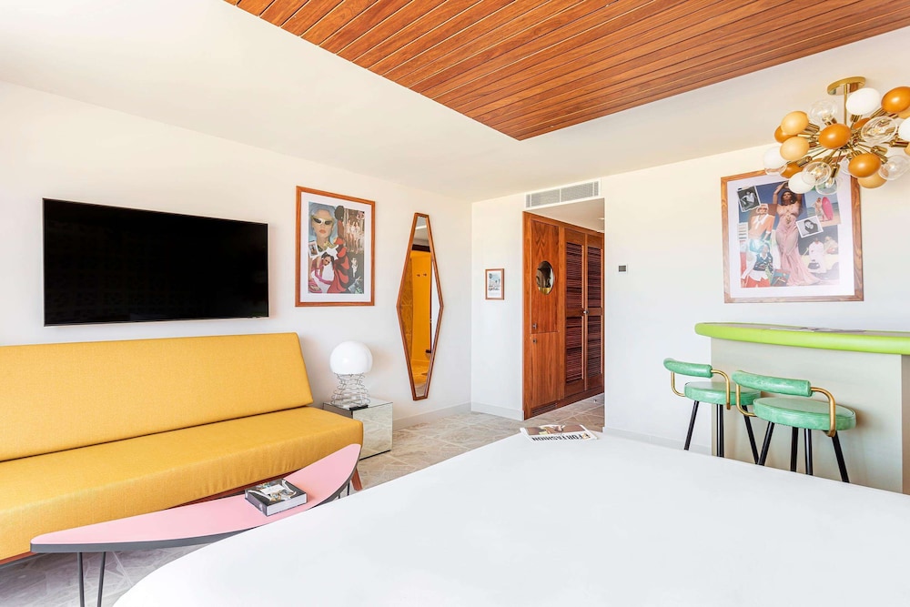 Los Felices Ibiza — Hotel rooms in San Antonio, Balearic Islands