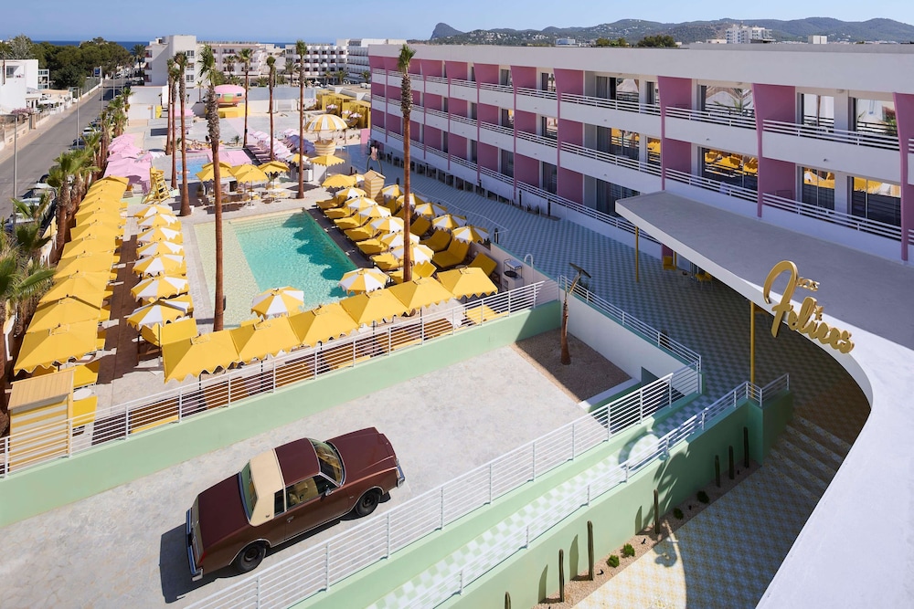 Los Felices Ibiza — Swimming pool in San Antonio, Balearic Islands