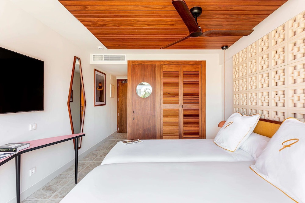 Los Felices Ibiza — Hotel rooms in San Antonio, Balearic Islands