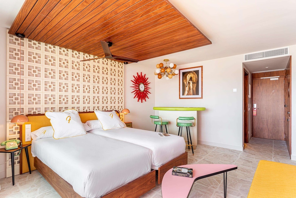 Los Felices Ibiza — Hotel rooms in San Antonio, Balearic Islands
