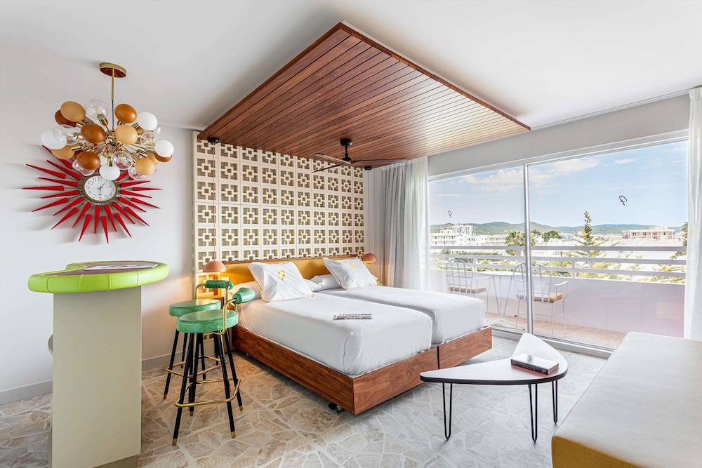 Los Felices Ibiza — Hotel rooms in San Antonio, Balearic Islands