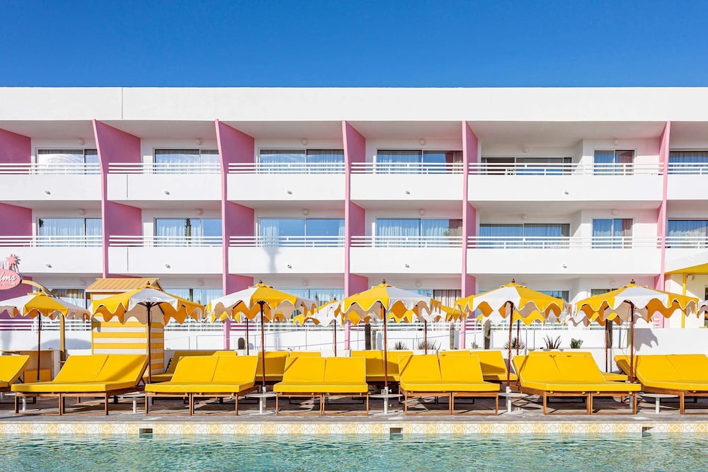 Los Felices Ibiza — Hotel building in San Antonio, Balearic Islands