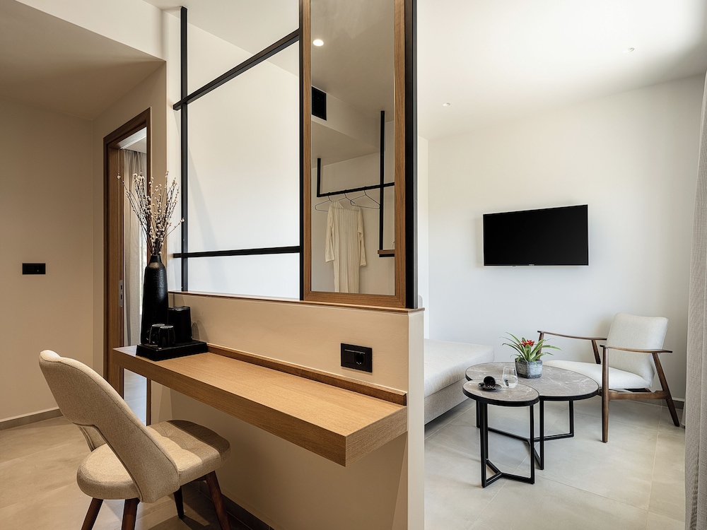 Inea Sole Boutique Hotel — Hotel rooms in Chania