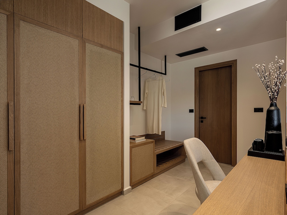 Inea Sole Boutique Hotel — Hotel rooms in Chania
