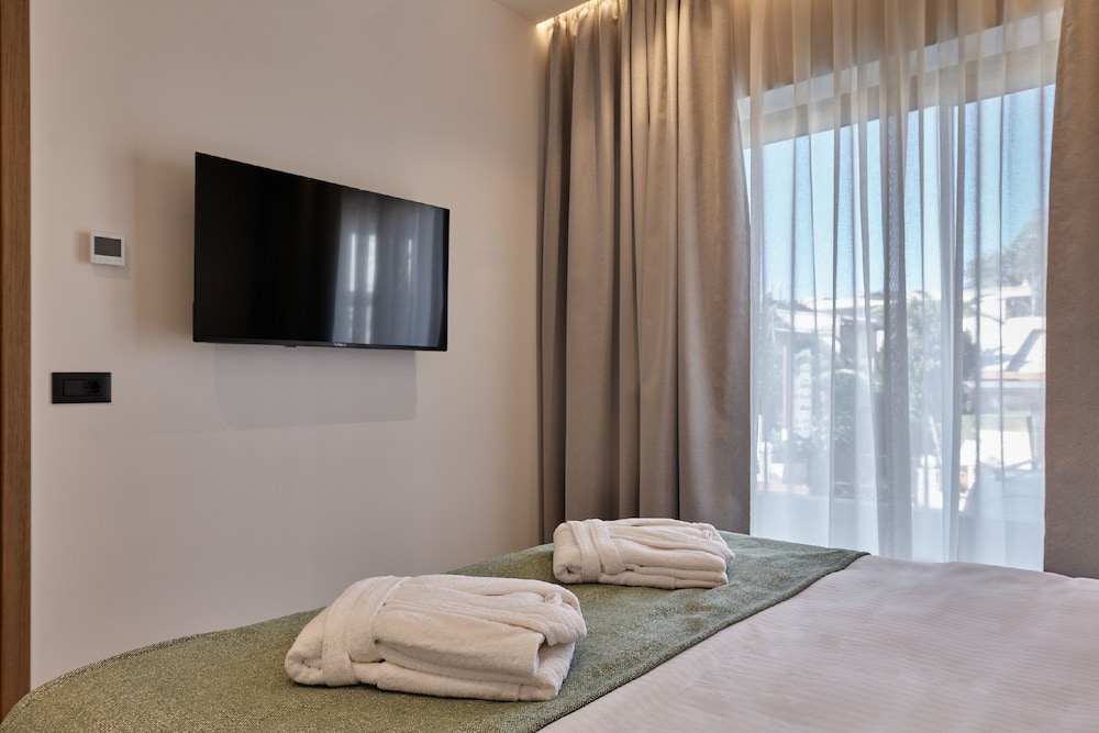 Inea Sole Boutique Hotel — Hotel rooms in Chania