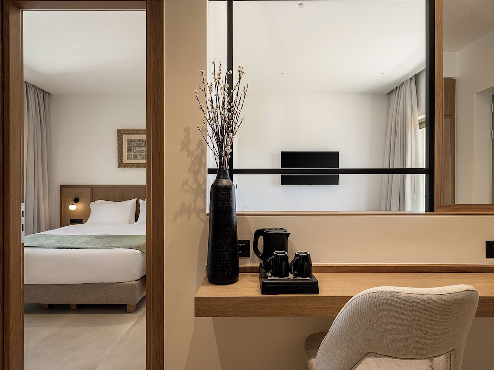 Inea Sole Boutique Hotel — Hotel rooms in Chania
