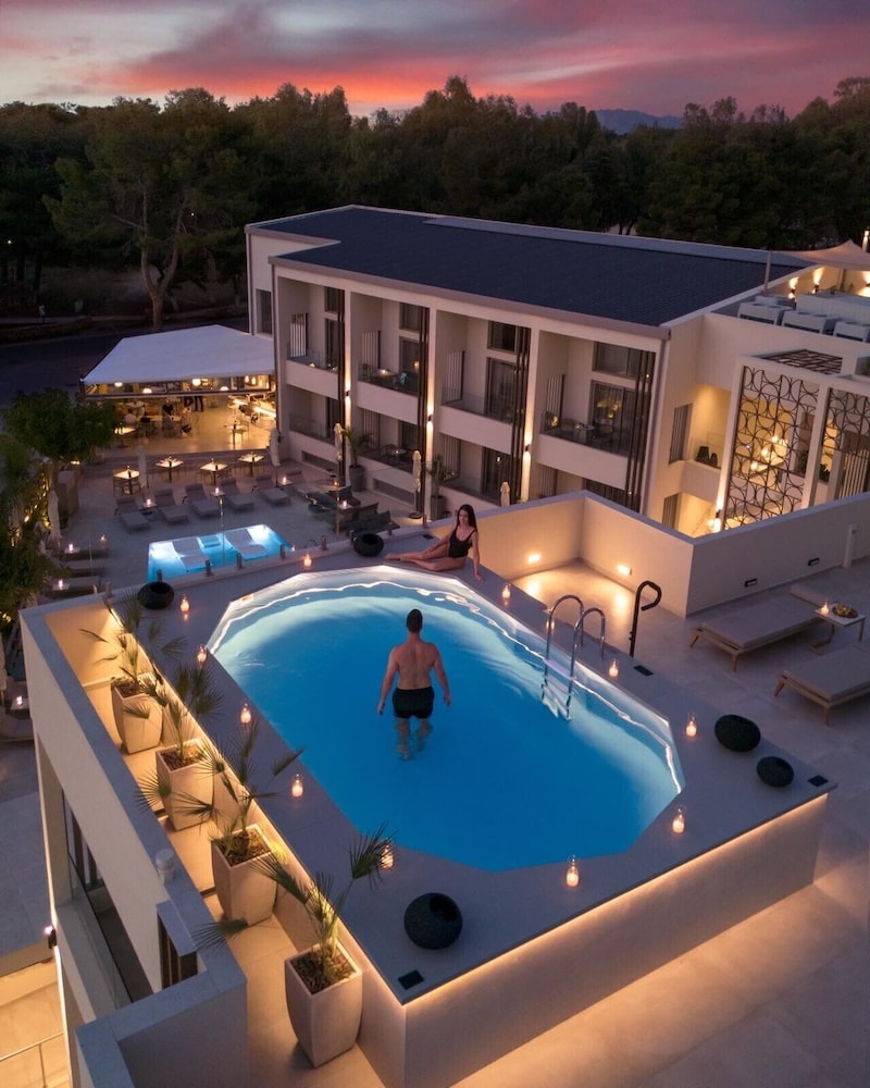 Inea Sole Boutique Hotel — Main photo in Chania