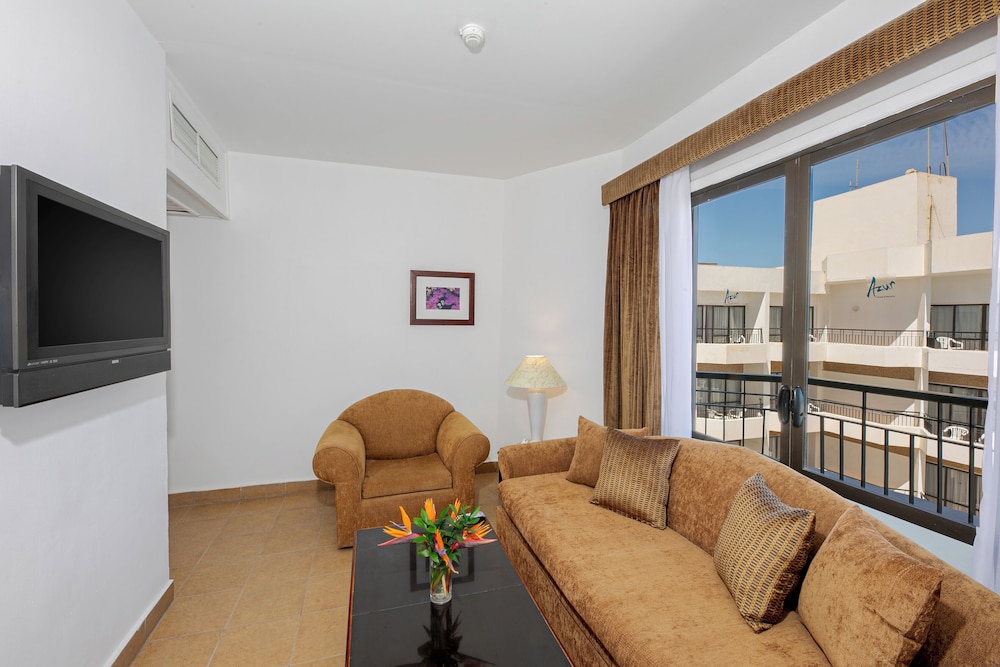 Marlin Inn Azur Resort — Hotel rooms in Hurghada, Red Sea