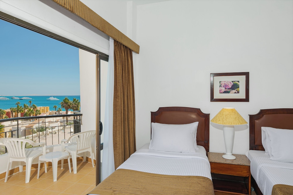 Marlin Inn Azur Resort — Hotel rooms in Hurghada, Red Sea