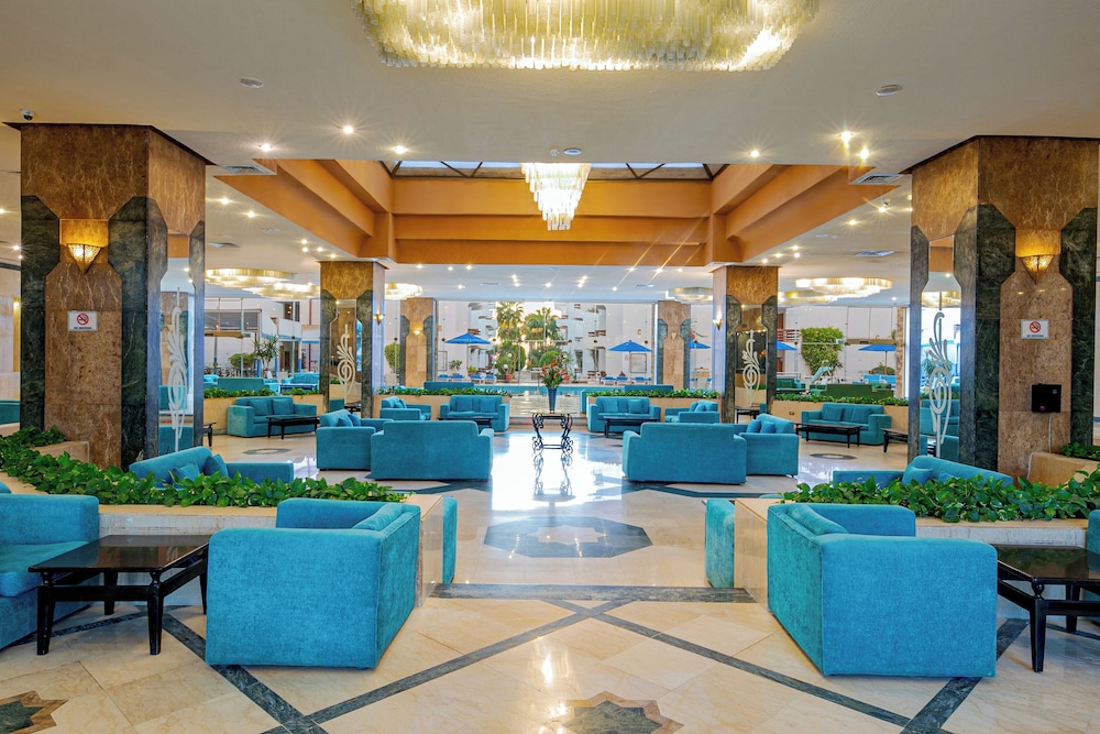 Marlin Inn Azur Resort — Hotel building in Hurghada, Red Sea