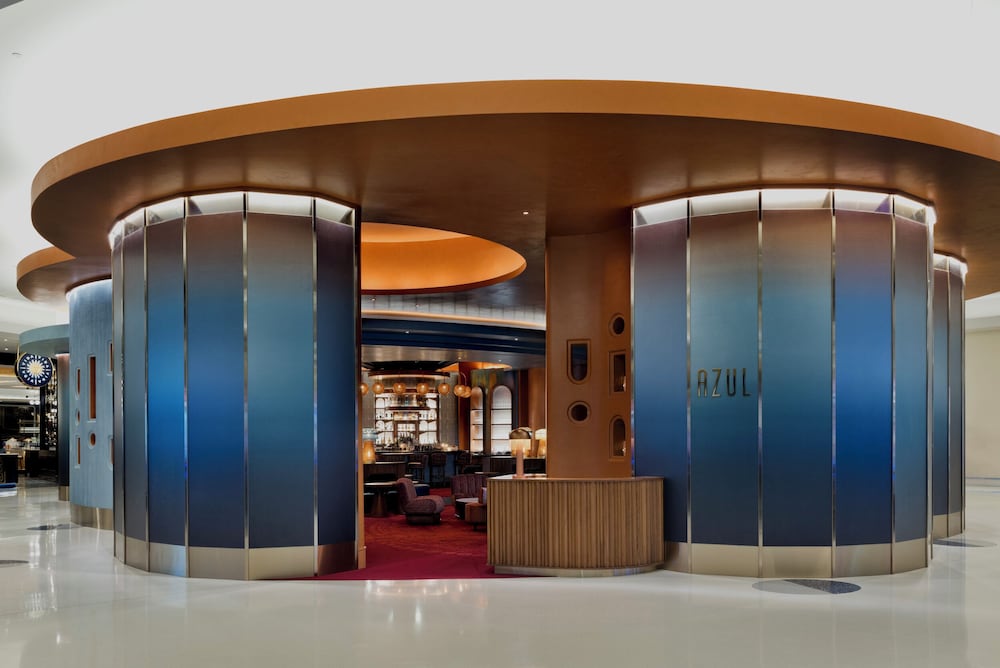 Fontainebleau Las Vegas, MICHELIN Key Award Hotel — Restaurant & bars in Las Vegas, Nevada