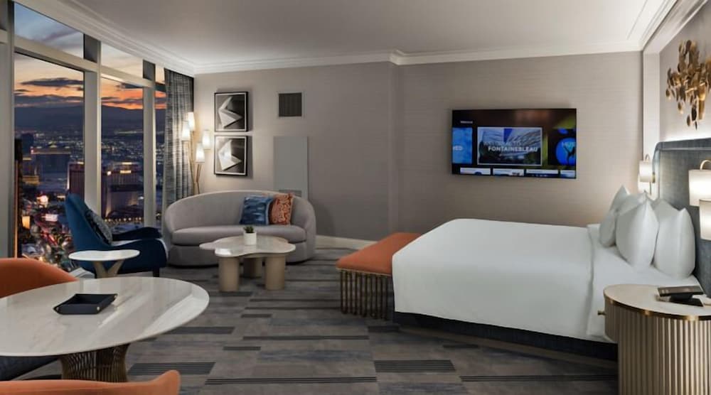 Fontainebleau Las Vegas, MICHELIN Key Award Hotel — Hotel rooms in Las Vegas, Nevada