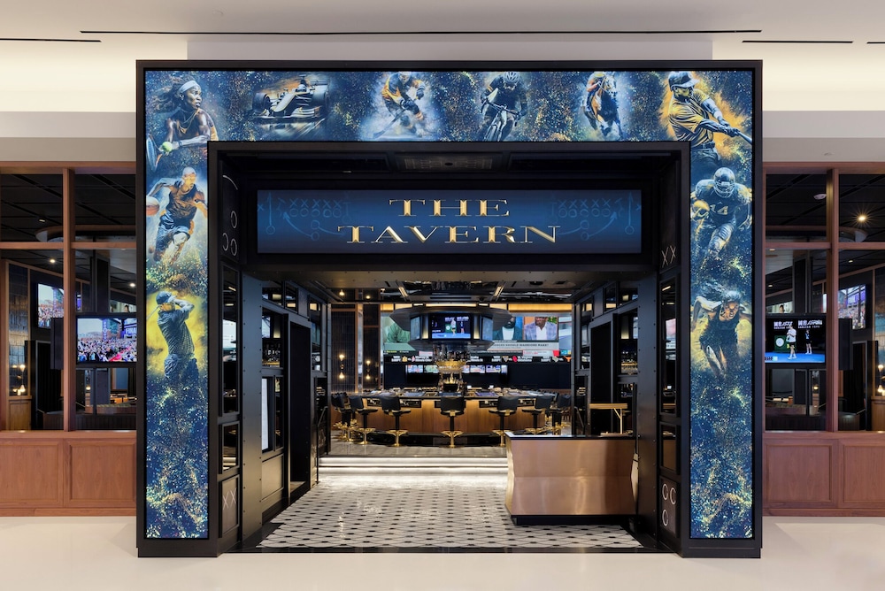 Fontainebleau Las Vegas, MICHELIN Key Award Hotel — Restaurant & bars in Las Vegas, Nevada