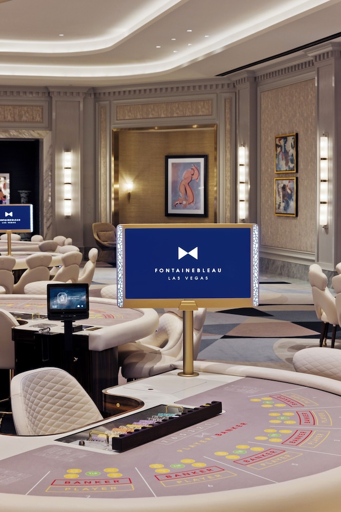 Fontainebleau Las Vegas, MICHELIN Key Award Hotel — Restaurant & bars in Las Vegas, Nevada