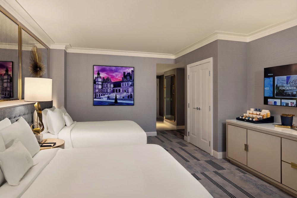Fontainebleau Las Vegas, MICHELIN Key Award Hotel — Hotel rooms in Las Vegas, Nevada