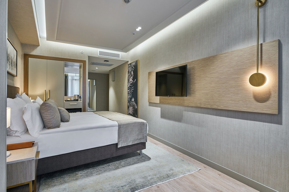 Rayelin Hotel Old City — Hotel rooms in Istanbul, Istanbul