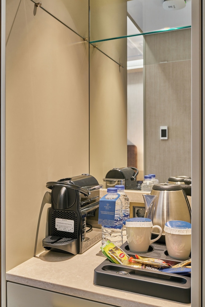 Rayelin Hotel Old City — Hotel rooms in Istanbul, Istanbul