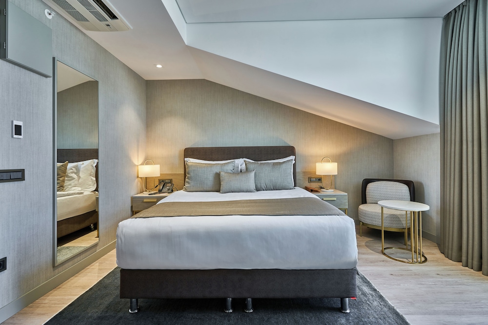 Rayelin Hotel Old City — Hotel rooms in Istanbul, Istanbul