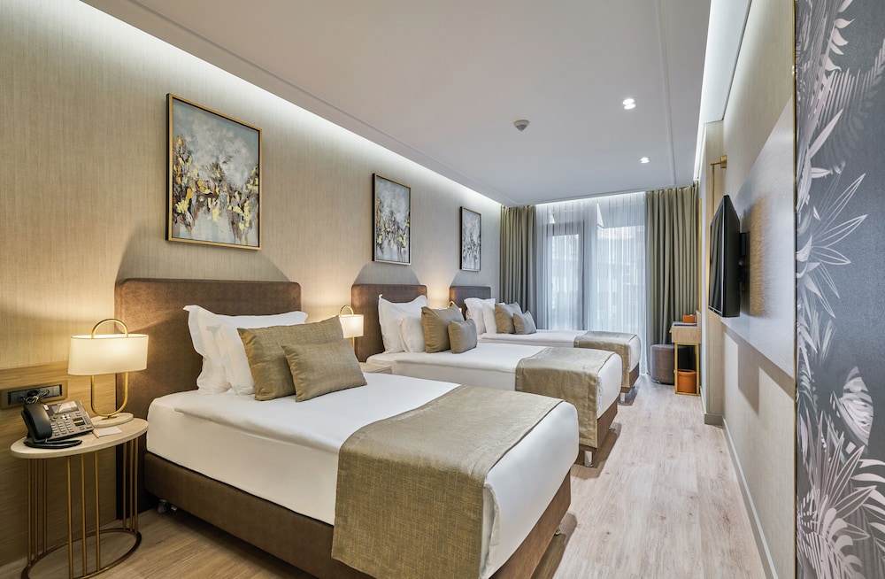 Rayelin Hotel Old City — Hotel rooms in Istanbul, Istanbul