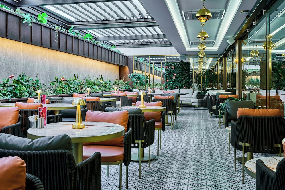 Rayelin Hotel Old City — Restaurant & bars in Istanbul, Istanbul