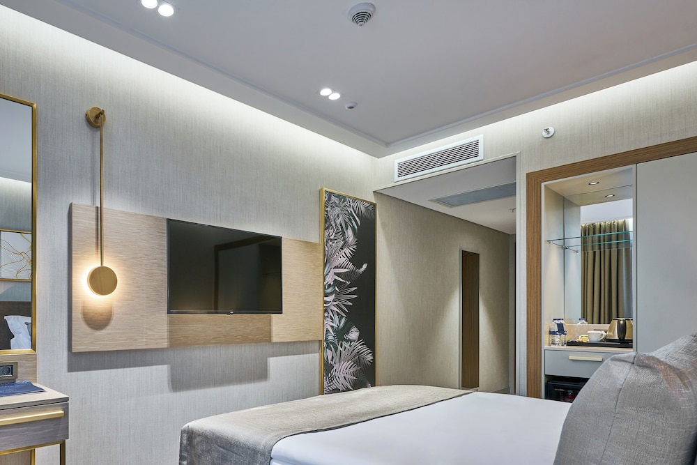 Rayelin Hotel Old City — Hotel rooms in Istanbul, Istanbul