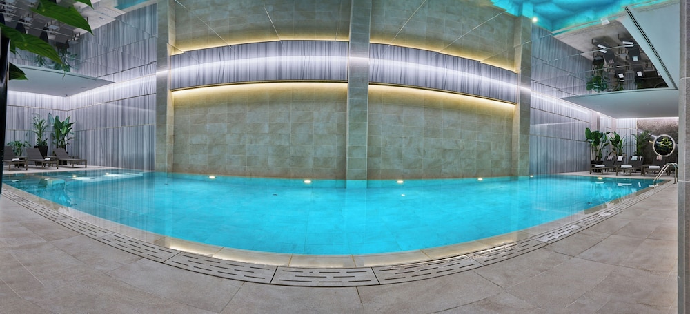 Rayelin Hotel Old City — Swimming pool in Istanbul, Istanbul