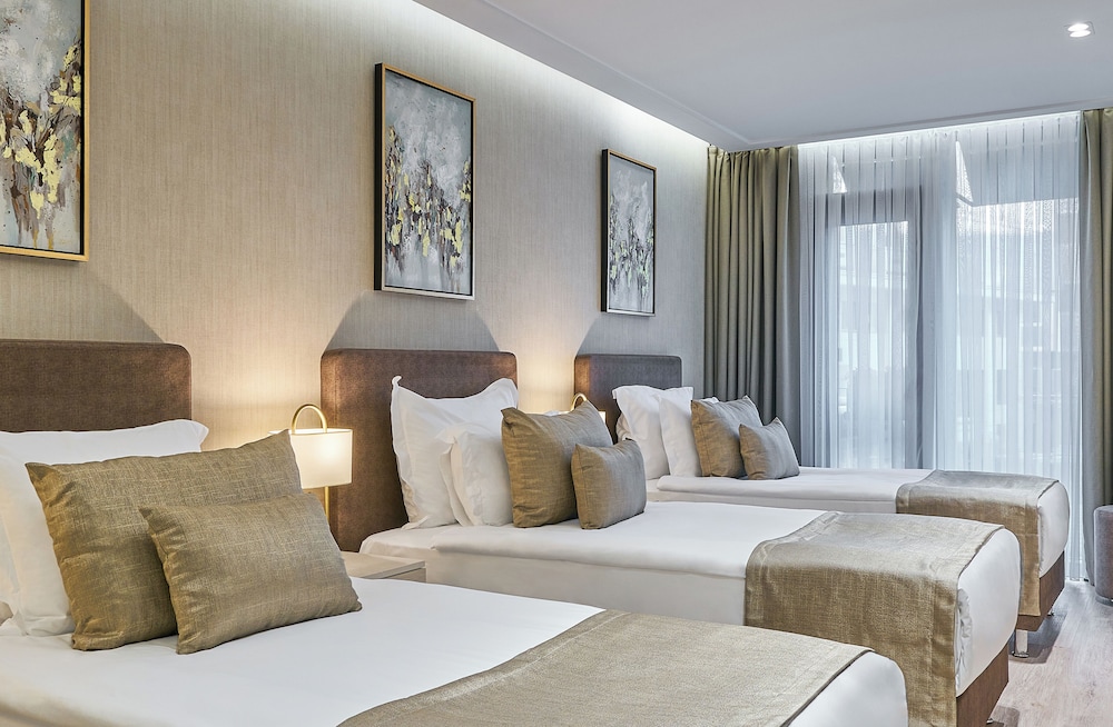 Rayelin Hotel Old City — Hotel rooms in Istanbul, Istanbul
