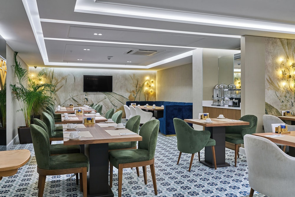 Rayelin Hotel Old City — Restaurant & bars in Istanbul, Istanbul