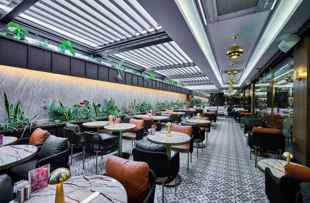 Rayelin Hotel Old City — Restaurant & bars in Istanbul, Istanbul