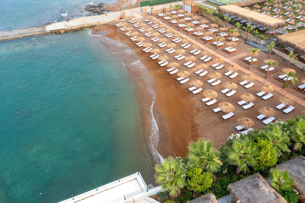 Rubi Platinum Sign - All inclusive — Beach in Alanya