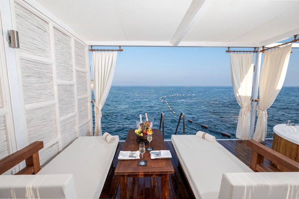 Rubi Platinum Sign - All inclusive — Hotel rooms in Alanya