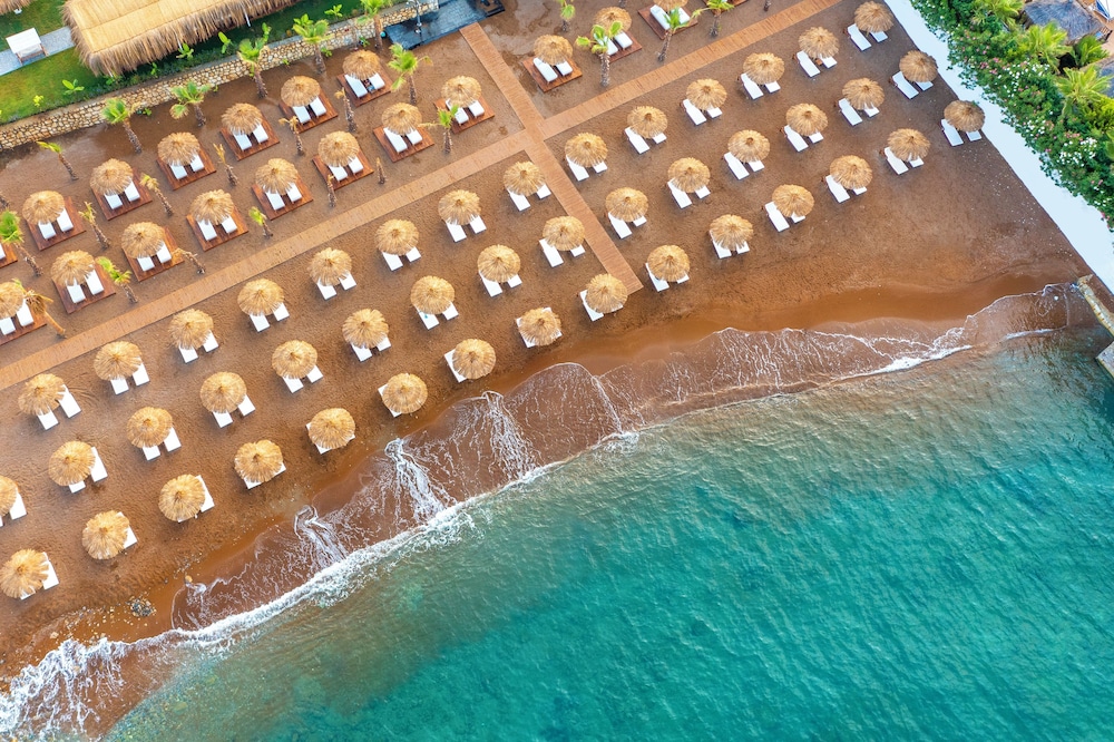 Rubi Platinum Sign - All inclusive — Beach in Alanya
