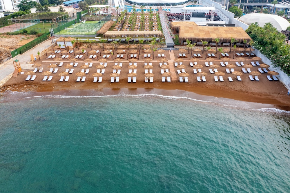 Rubi Platinum Sign - All inclusive — Beach in Alanya