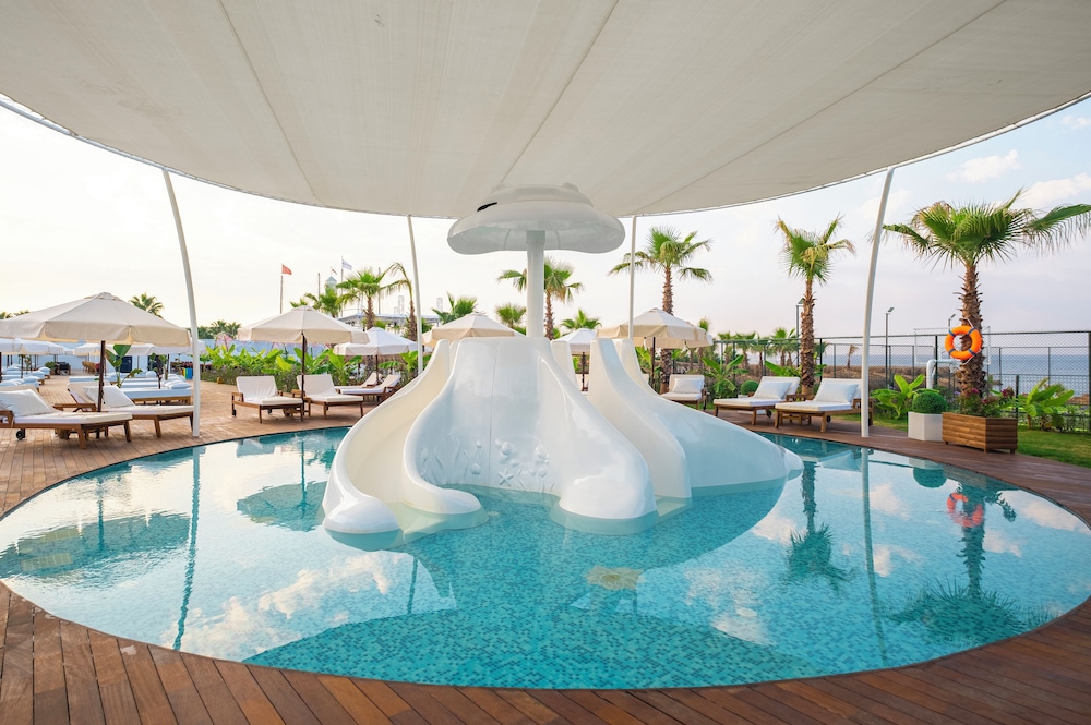 Rubi Platinum Sign - All inclusive — Attractions for children in Alanya