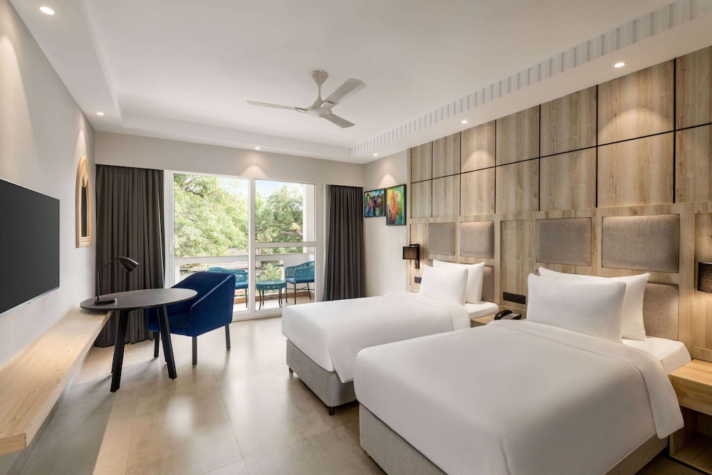 Ramada by Wyndham Goa Arpora — Hotel rooms in Arpora, Goa