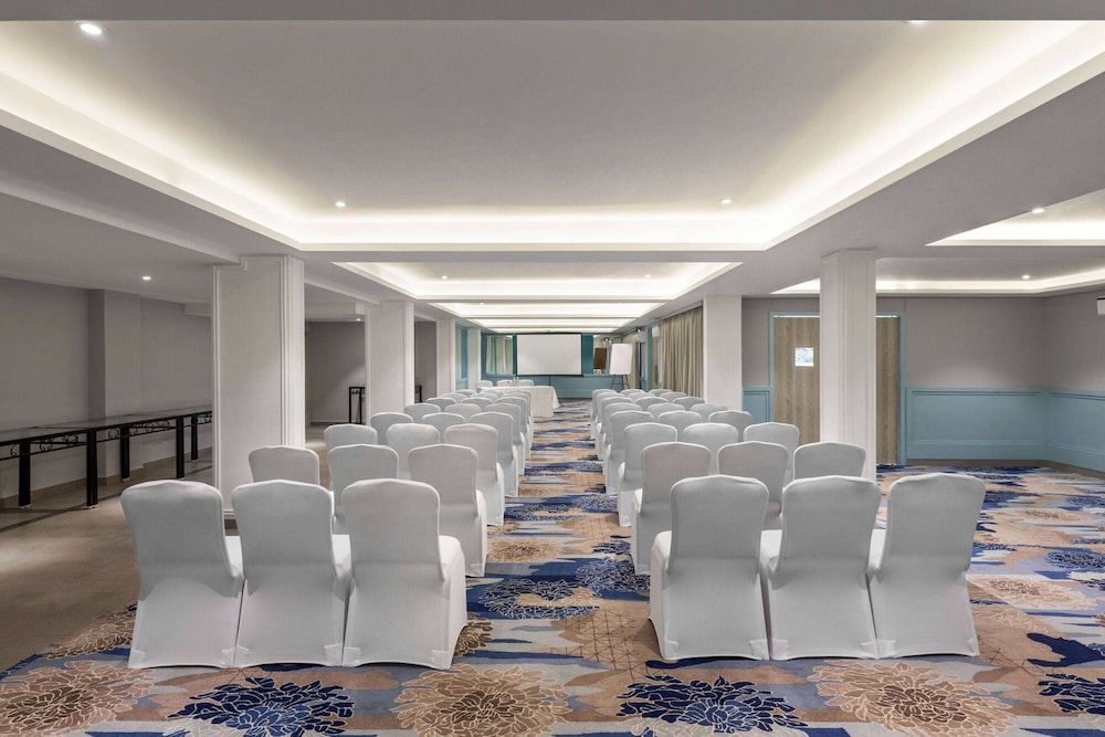 Ramada by Wyndham Goa Arpora — Hotel building in Arpora, Goa