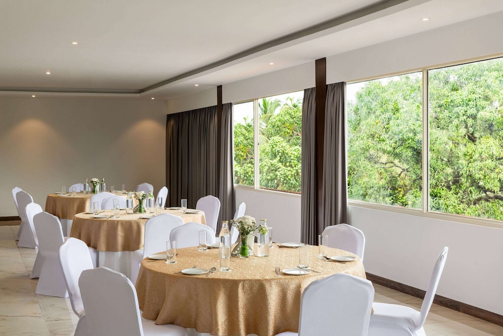 Ramada by Wyndham Goa Arpora — Restaurant & bars in Arpora, Goa